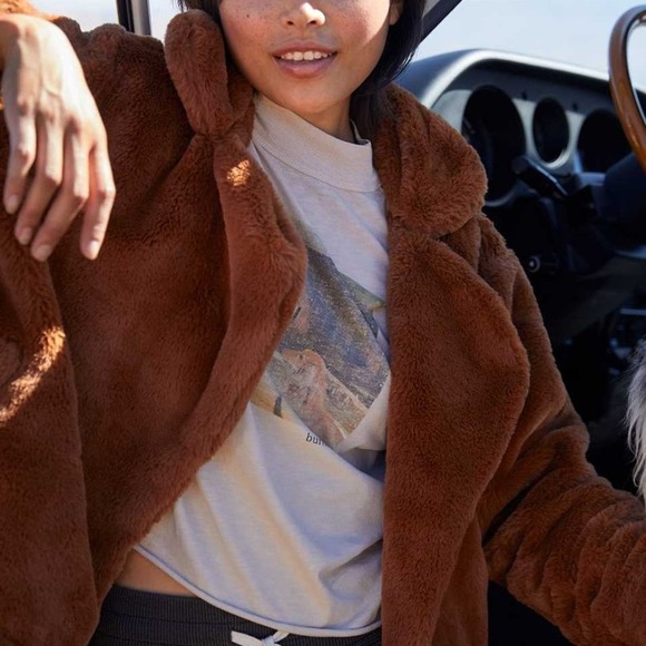 Aerie Faux Fur Teddy brown jacket size small SHIPS SAME DAYl - Picture 8 of 8